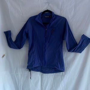 Patagonia women’s long sleeve zippered top